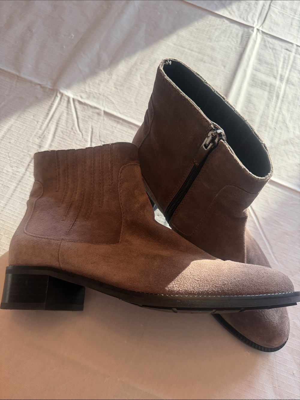 Aquatalia Suede Ankle Booties in Gray